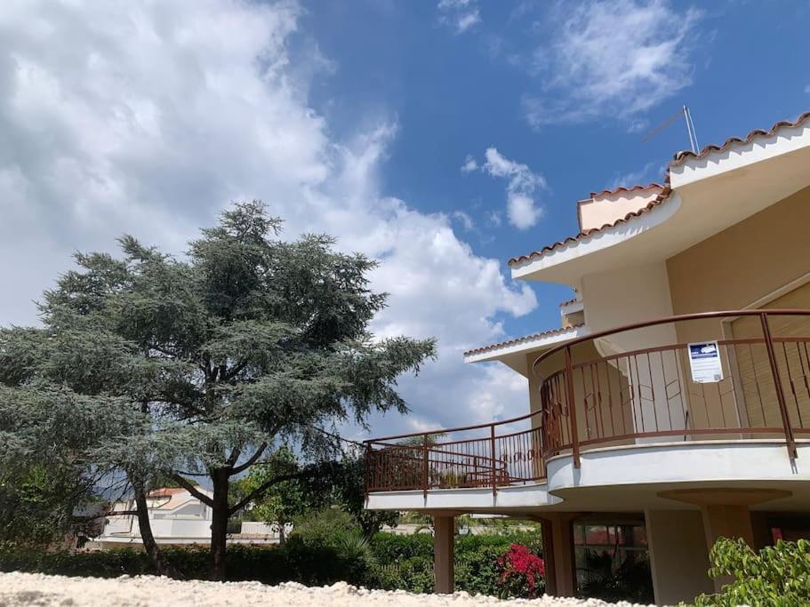 Villa Marika Fontane Bianche Bagian luar foto