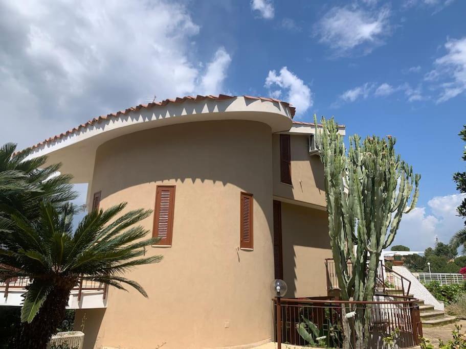 Villa Marika Fontane Bianche Bagian luar foto
