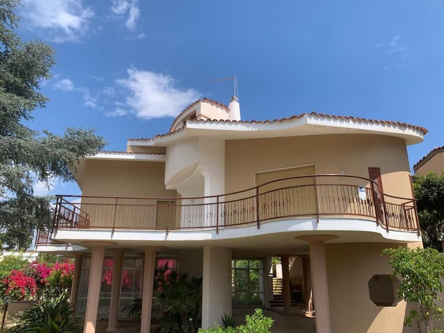 Villa Marika Fontane Bianche Bagian luar foto